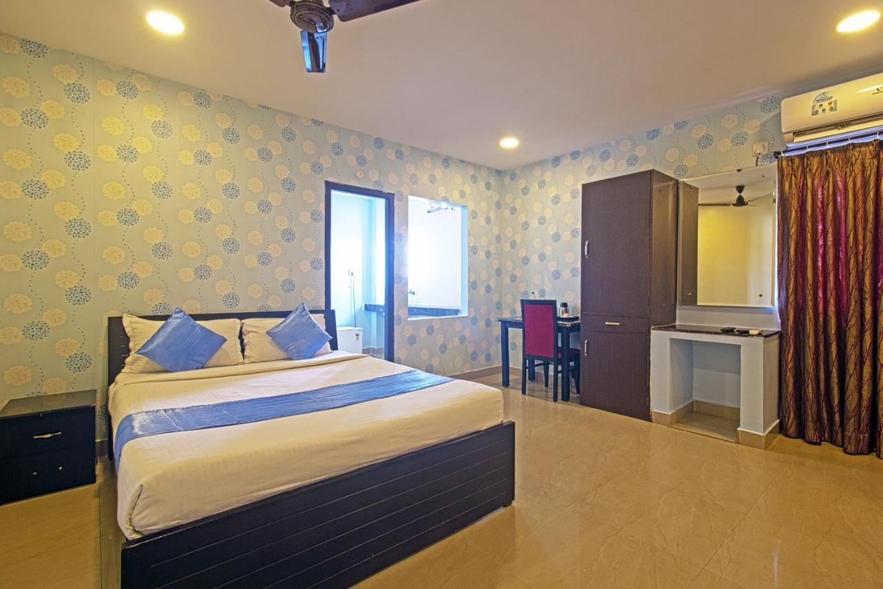 Hotel Ns Royal Emirates With 3Hr Early Check In Haiderabad Buitenkant foto